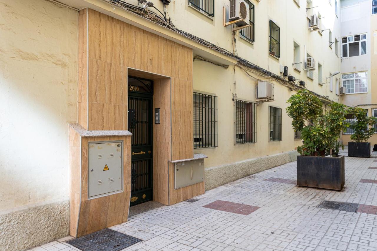 Holidays2Malaga Pasaje Cerca Estacion Tren Ave ภายนอก รูปภาพ